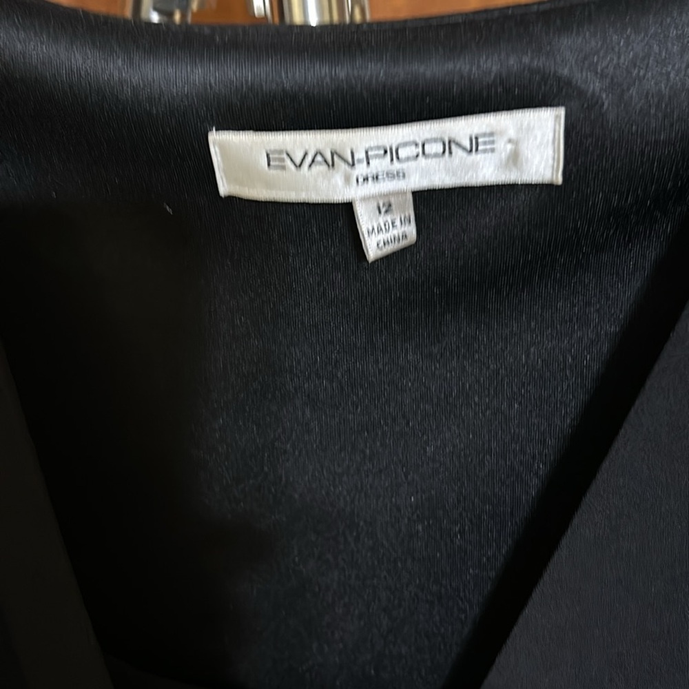 BLACK EVA PICONE DRESS - Picture 3 of 3